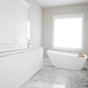 Classico new construction in Designer White & Cyberspace Grey on Cypress Cove