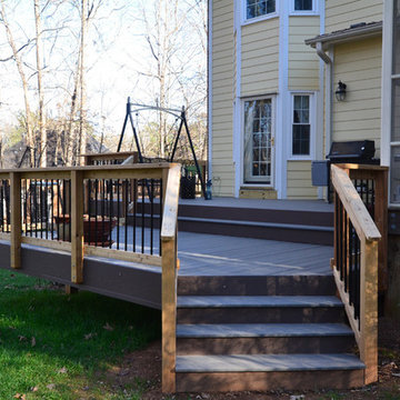 Hillsborough Multi-Level Gray Composite Deck