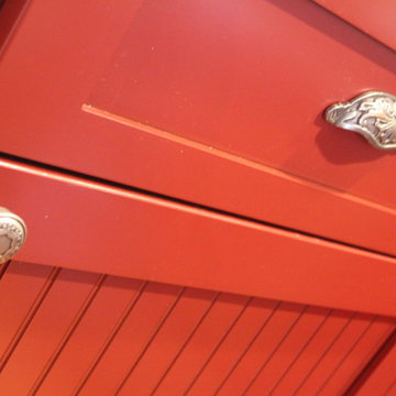 Dunlap Lake Red Kitchen