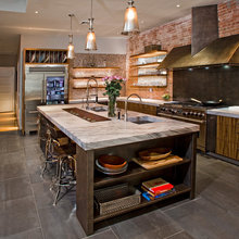 Lori-kitchen