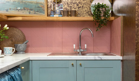 UK Kitchen Tour: A Tiny Theatrical Galley Kitchen Takes the Stage