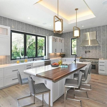 Contemporary Sherman Oaks Home