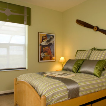 Transitional custom family home