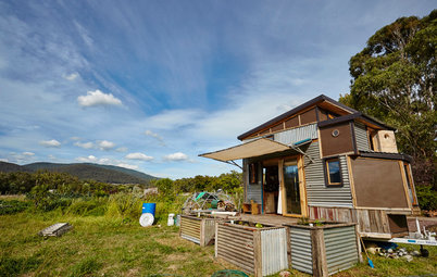 Tiny Houzz Tour: Living the Good Life on a Small Scale