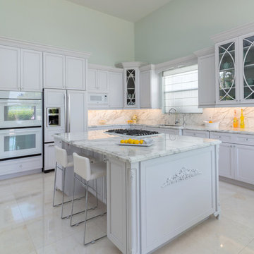 Traditional Kitchen Remodel (Miami, FL)