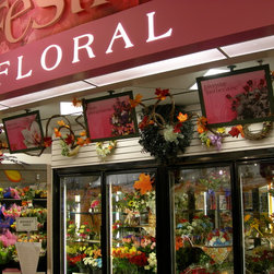 Signs-Floral! - Display And Wall Shelves 