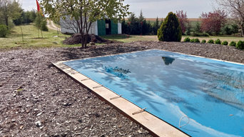 Ajardinamiento y acondicionamiento de perímetro de piscina