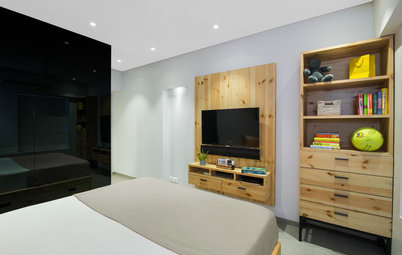 Where to Place the TV in Your Bedroom