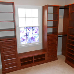 Walk-in Closets 4 - Accent And Storage Benches