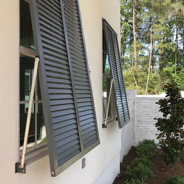 River Club Waterview Gallery House