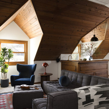 ECLECTIC SEBASTOPOL RETREATTV Lounge & Bar Upstairs, in this eclectic Sebastopol