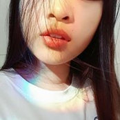 Đông Nhi's photo