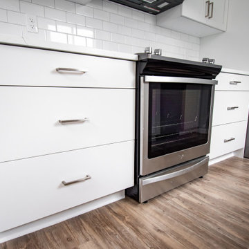 Lake Oswego Condo Kitchen, Bath, & More!