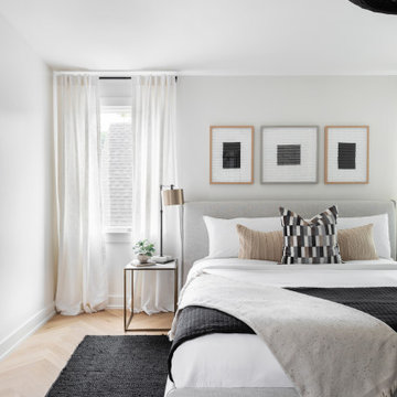 1008 Lawrence Ave / Historic Remodel