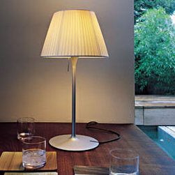 Romeo Soft T1 Table Lamp By Flos Lighting - Table Lamps