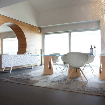 Selling: Mac’s Table, Structure Armchair, Move Sideboard