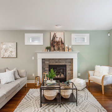 Home Staging | Mint Green Dream House