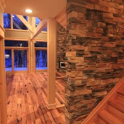 Reclaimed Oak Flooring - Horse Fence Oak - Hardwood Flooring