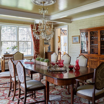 Traditional Dining Room in Lake Forest