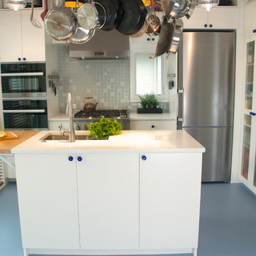 Queen Anne Kitchen & Powder Room Remodel