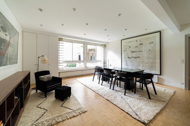 Idée de décoration pour une salle à manger design.