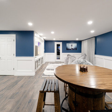 Basement – Entertainment Lounge – White Wainscoting