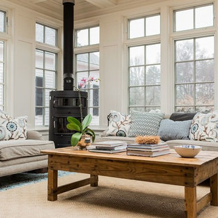 Klassischer Wintergarten mit Kaminofen Ideen, Design & Bilder