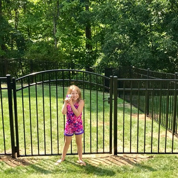 Backyard Fence - Black Aluminum 4' Tall Fence - Broadview Heights - Wiler Fence
