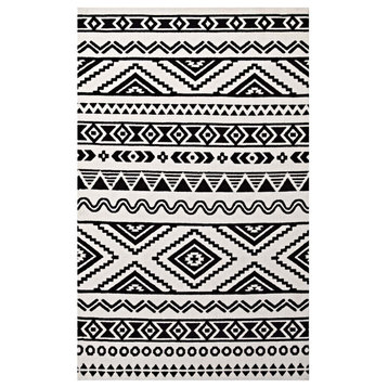 Haku Geometric Moroccan Tribal 8'x10' Area Rug, Black and White