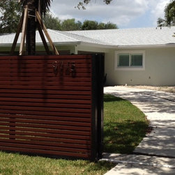 Full Slatted Enclosure - Outdoor Lighting