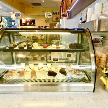 CRUZ CREAMERY / ICE CREAM & FROZEN YOGURT SHOP