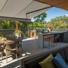 Outdoor Kitchen