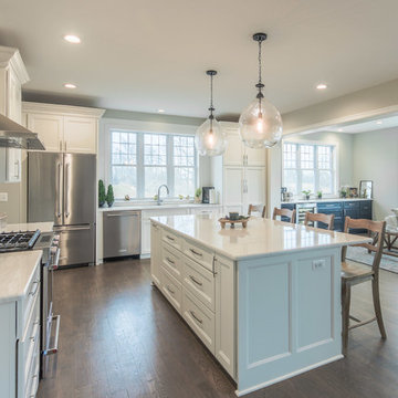 Transitional Kitchen and Bar in Dexter, MI