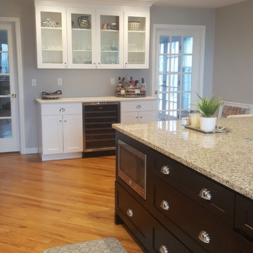 Two-Tone Contemporary Kitchen