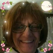 Connie Athanass foto