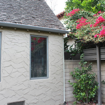 1920s Home in San Marino California, Angle Faced Gutter with Smooth Downspouts
