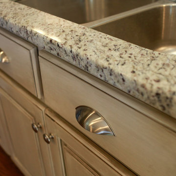 Paint Glazed and Stain Glazed with Rope Molding