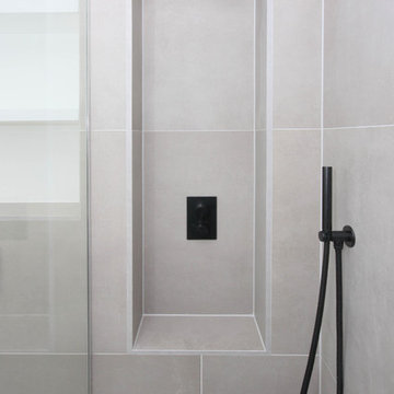 Notting Hill flat renovation and full refurbishment - Shower room