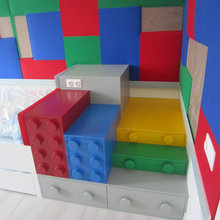 boys room