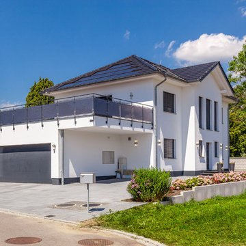 Villa mit Walmdach