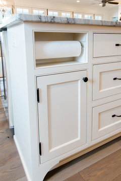 From Kitchen Drawer To Hidden Paper Towel Holder - Addicted 2 Decorating®
