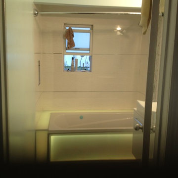 Modern Bathroom