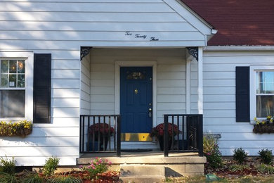 Cottage Style Home In The City