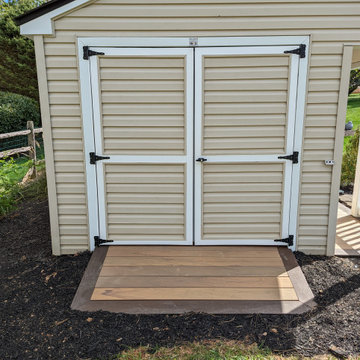 Shed TimberTech Tigerwood and Mocha Landing