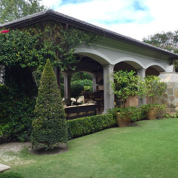 Romantique Outside Living