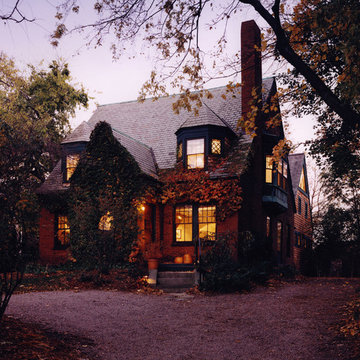 CAMBRIDGE HOUSE