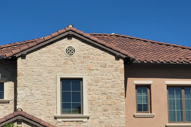 Exterior home idea in Orange County