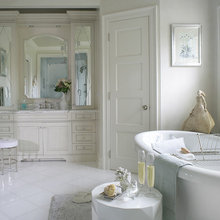 Susan Mill Master bath