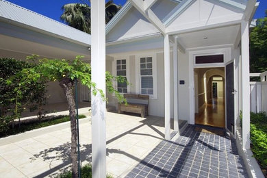 Design ideas for a traditional entryway in Sydney.