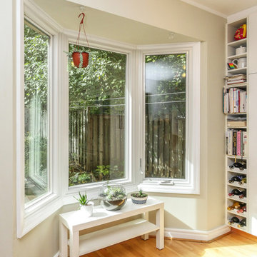 New Bay Window in Fantastic Kitchen - Renewal by Andersen Ontario